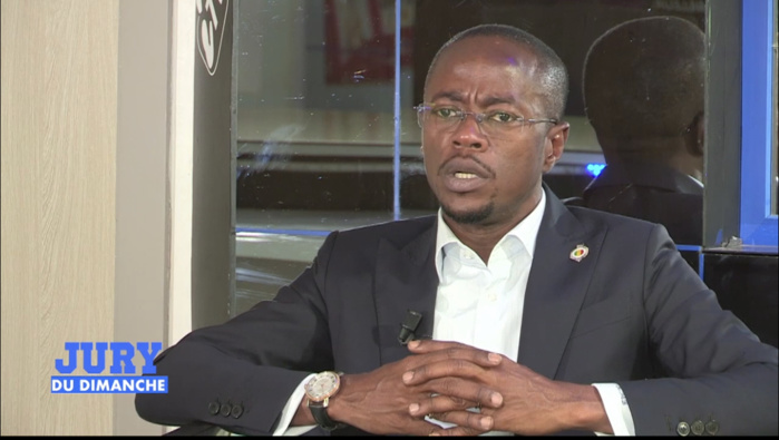 JDD / Abdou Mbow brûle le projet de statut spécial pour Dakar… corrige Lalliot et rappelle que Macky ne protègera personne dans le cadre des rapports des corps de contrôle