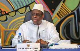 Transport urbain : Macky Sall déterminé à poursuivre les efforts de modernisation