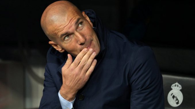 FOOT: La réaction de Zinedine Zidane après la terrible fin de match du Real Madrid