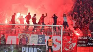 Ligue 1 : Ce supporter de Nîmes meurt en plein match face l’Olympique de Marseille