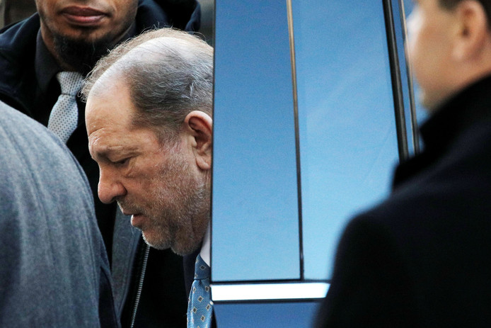 Harvey Weinstein, immédiatement incarcéré, connaîtra sa peine le 11 mars