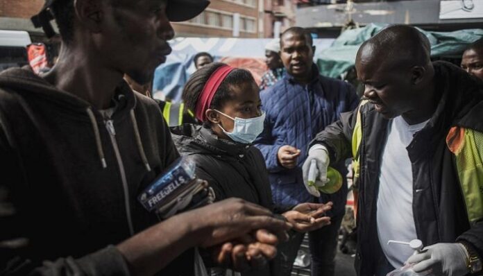 Afrique du Sud/Coronavirus : « Au moins 60% de la population risquent d’être infectés » !