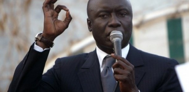 Lutte contre la propagation du COVID-19 : Idrissa Seck s’engage à la base