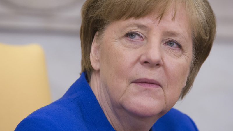 Coronavirus : Angela Merkel, en contact avec un médecin testé positif, se met en quarantaine