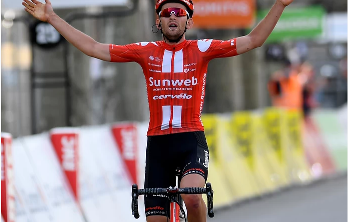 Tiesj Benoot décroche la sixième étape du Paris-Nice en solitaire