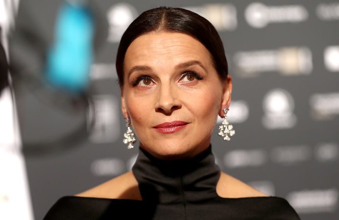 Juliette Binoche critique Florence Foresti aux César: “Elle était ennuyeuse et vulgaire”