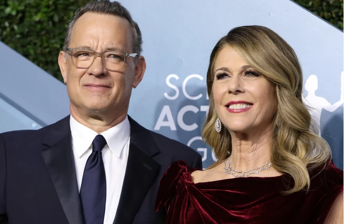 Tom Hanks et Rita Wilson rassurent: “Ils prennent très bien soin de nous ici”