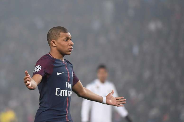 CATASTROPHE ! KYLIAN MBAPPÉ POURRAIT MANQUER PSG – DORTMUND