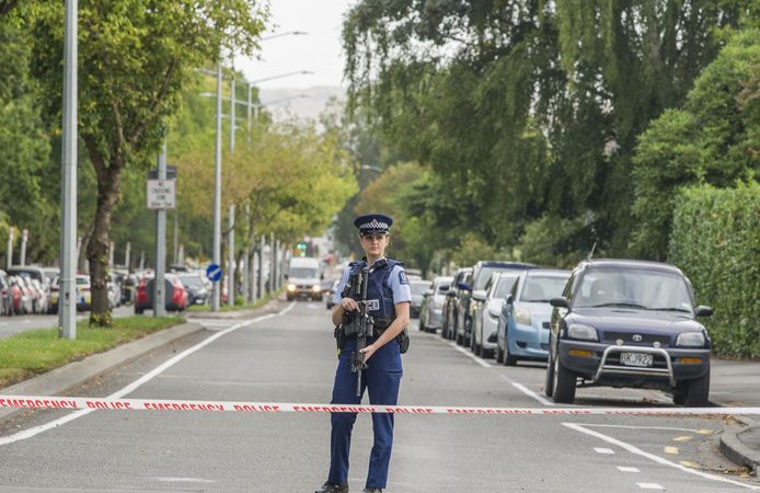 Un jeune de 19 ans arrêté après des menaces contre une mosquée de Christchurch