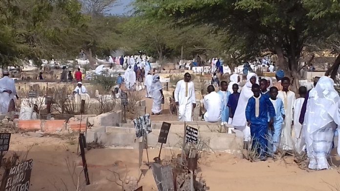 Keur Mbaye Fall : Cet homme s’immole par le feu dans les cimetières