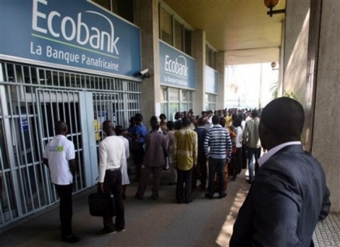 Finances : Ecobank ferme 13 de ses agences