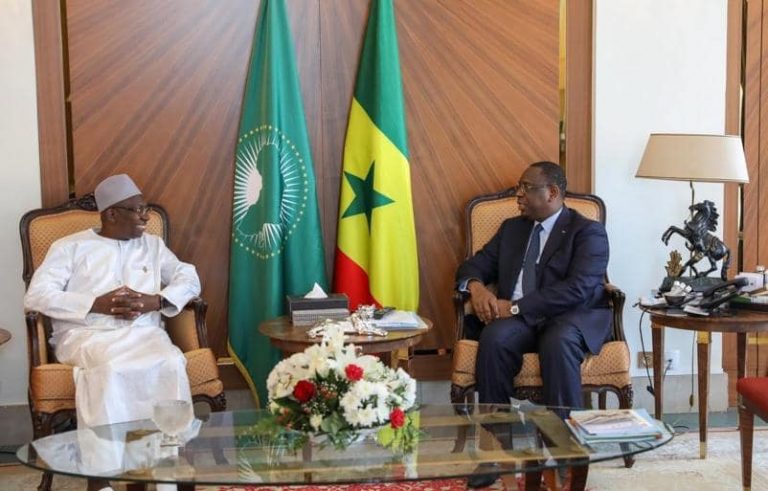 Issa Sall au palais: « Ce fléau (covid-19) a un remède »