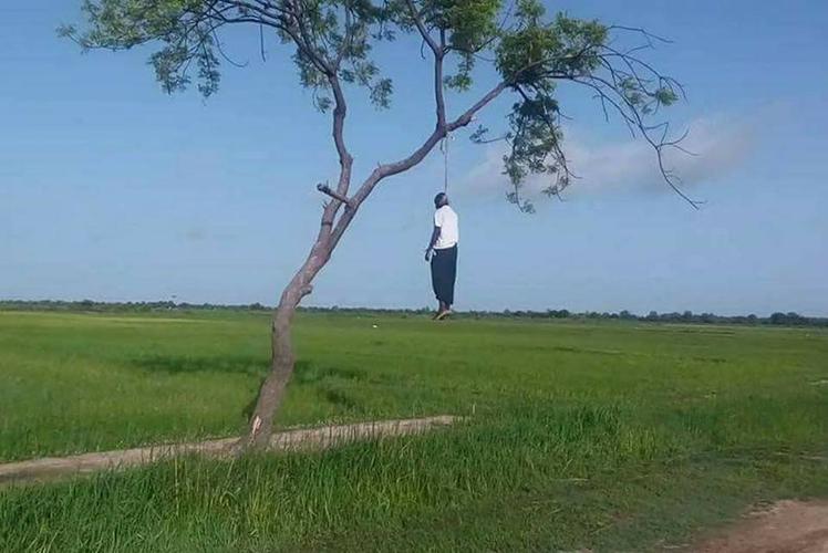 Drame à Elinkine: Le corps sans vie d’un pêcheur retrouvé suspendu à un arbre