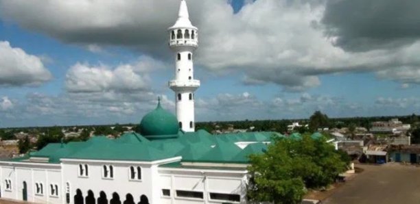 Covid-19 : Médina Gounass refuse de fermer les mosquées