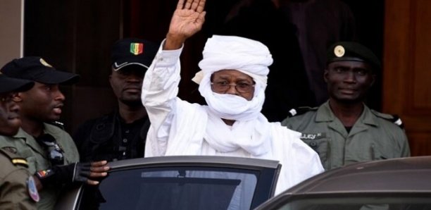 Justice Justice : La nouvelle demande des soutiens de Hissein Habré à Macky Sall