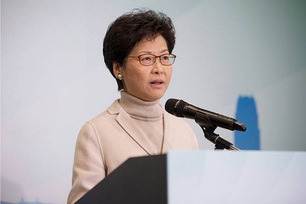 La dirigeante de Hong Kong Carrie Lam rejette les appels au gel volontaire des salaires en raison de l’épidémie de COVID-19