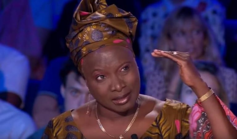 Angélique Kidjo : « Un virus nous rappelle que nous sommes tous des êtres humains… »