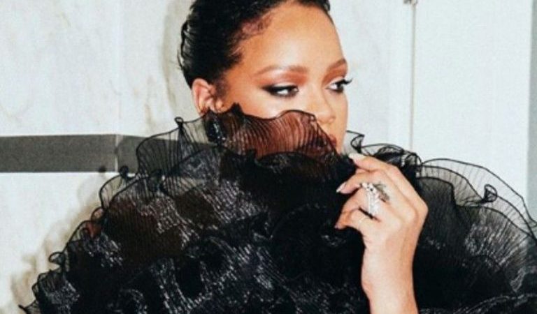 Rihanna dénonce le racisme mondial…