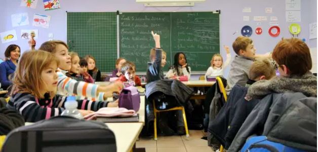 Covid-19 en France : L’Ordre des Médecins s’oppose à la réouverture des écoles le 11 mai