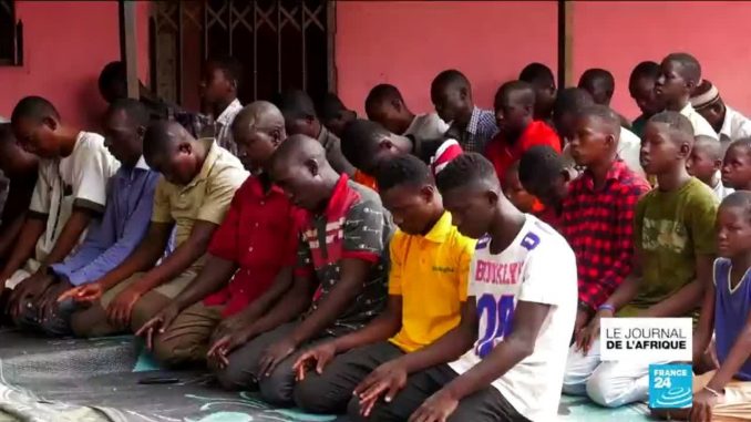 Covid-19 au Mali: Les mosquées continuent d’accueillir les fidèles…(vidéo)