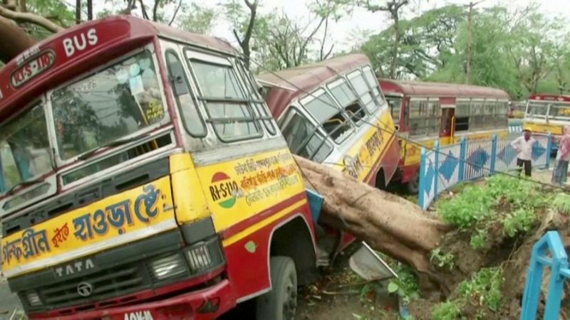 Nuit meurtrière en Inde et au Bangladesh après le passage du cyclone Amphan