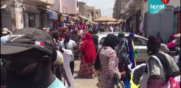 Covid19: Les marchants ambulants ont pris d’assaut au marché de Rufisque