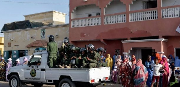 Des policiers mauritaniens arrêtés et radiés après une vidéo d’humiliation