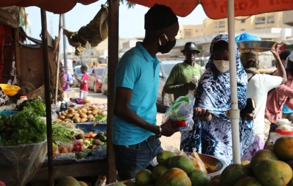 Lutte contre le Covid-19: Y’en a marre distribue 1800 masques aux populations de Dalifort