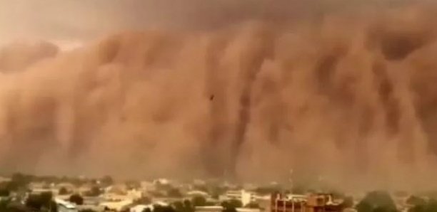 Afrique [ Vidéo] Un “tsunami” de poussière s’abat sur la capitale du Niger