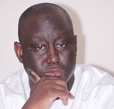 « Corona-Opportunisme » : Ces « cas contacts » d’Aliou Sall