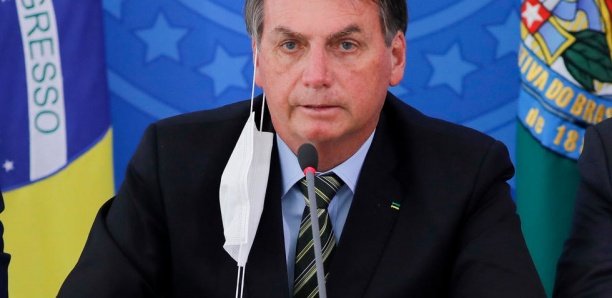 Covid-19 : l’OMS pousse les enfants à l’homosexualité et à la masturbation, selon Jair Bolsonaro