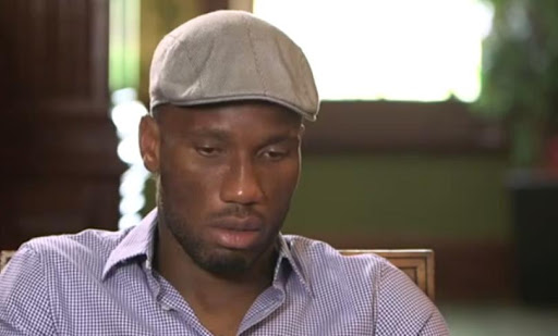 VIDEO : Didier Drogba rend un vibrant hommage à Pape Diouf