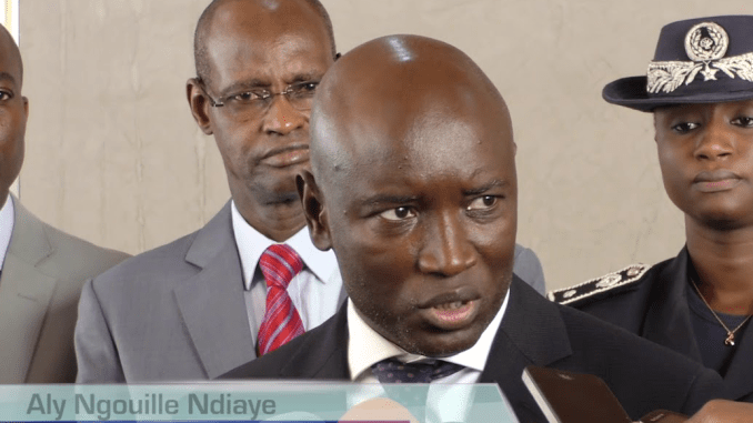 Ministère de l’Intérieur : 27 cas de Covid-19 signalés chez Aly Ngouille Ndiaye