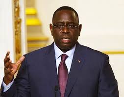 Macky Sall rend hommage aux enseignants