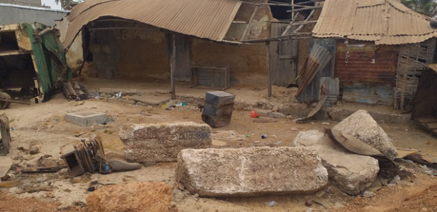 LA MAISON NATALE D’OUSMANE SEMBENE EN RUINE