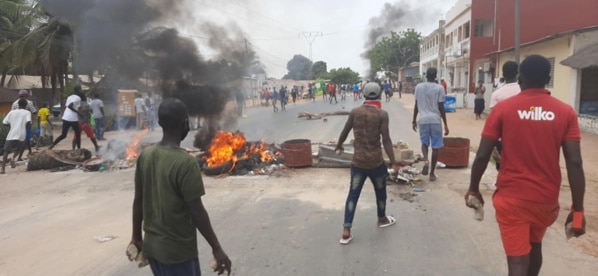 Manifestations contre le couvre-feu : 200 personnes ont été arrêtées (ministre)