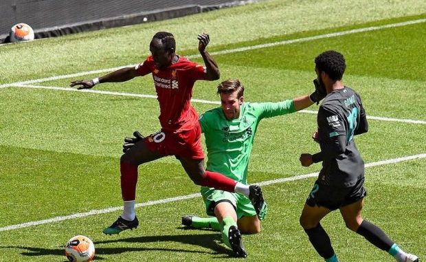 Amical : à 10 jours de la reprise de la Premier League, Liverpool bat (6-0) Blackburn, Sadio Mané retrouve le chemin des filets