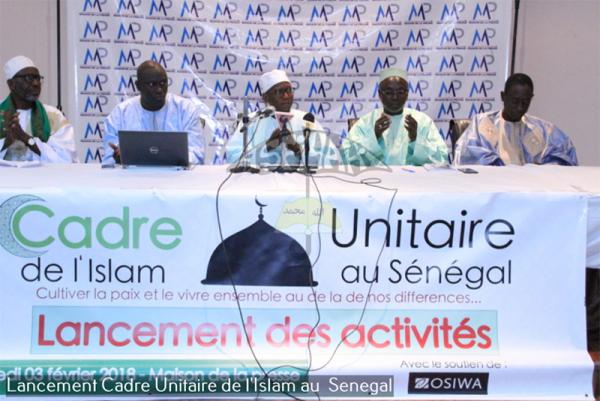 Covid-19 : Le cadre unitaire de l’Islam offre 150 kits à la Grande Mosquée et aux daaras