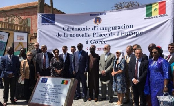 A Gorée, la place de l’Europe devient place de la liberté et de la dignité humaine