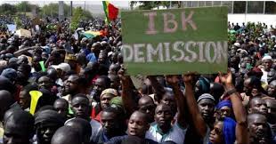 URGENT Mali : Les Maliens exigent la démission d’IBK