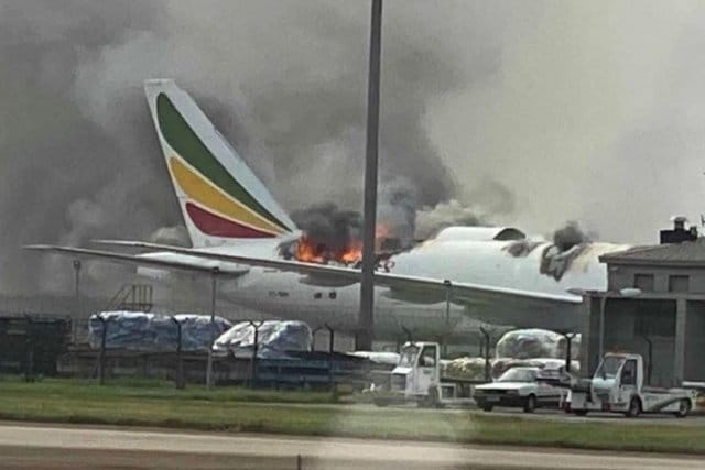 Un avion d’Ethiopian Airlines prend feu à l’aéroport de Shanghaï