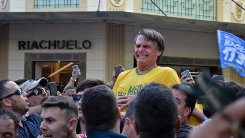 Au Brésil, Jair Bolsonaro subit un nouveau test après des symptômes associés au Covid-19