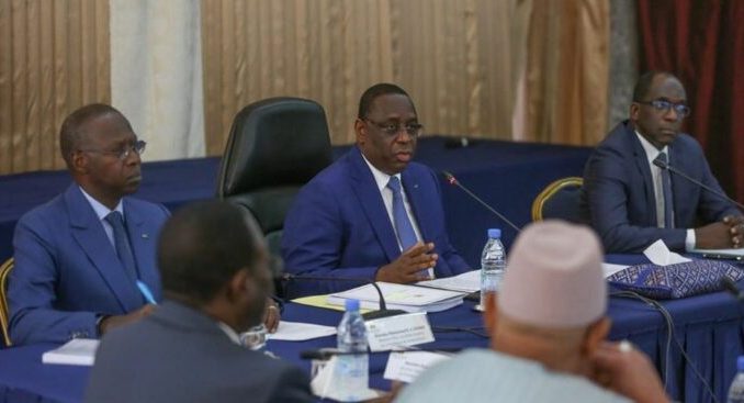 Macky Sall en plein exercice de remaniement…