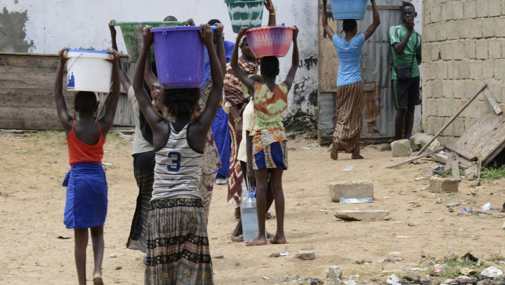 Au Sénégal, Dakar manque d’eau et a soif