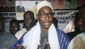 APR – Serigne Abdoulahat Mbacke Ndoulo en phase avec Macky sur l’exclusion de Cissé Lo… (Vidéo)