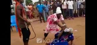 Ghana : accusée d’être une sorcière, une femme de 90 ans battue à mort