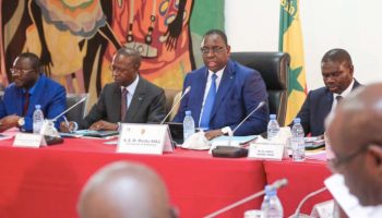 Macky Sall prive ses ministres de vacances gouvernementales