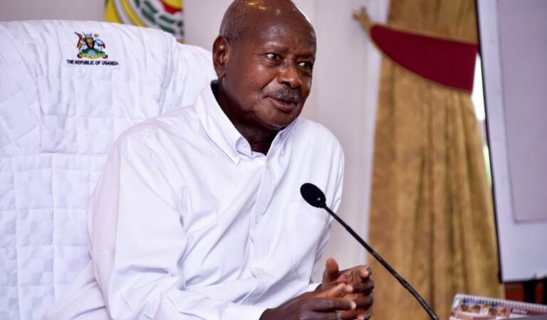 Présidentielle en Ouganda : le président Museveni en lice pour briguer un sixième mandat