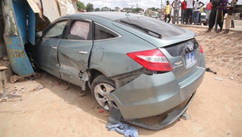 TOUBA : UN ADO DE 14 ANS MORTELLEMENT HEURTÉ PAR UN MINI-CAR