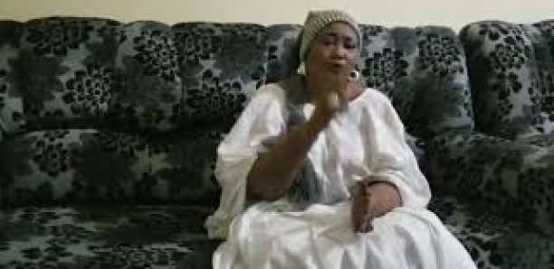 Touba / Sokhna Astou Bouri Mbacké tire sur Mary Teuw et Macky : « Ils veulent faire annuler le magal… »